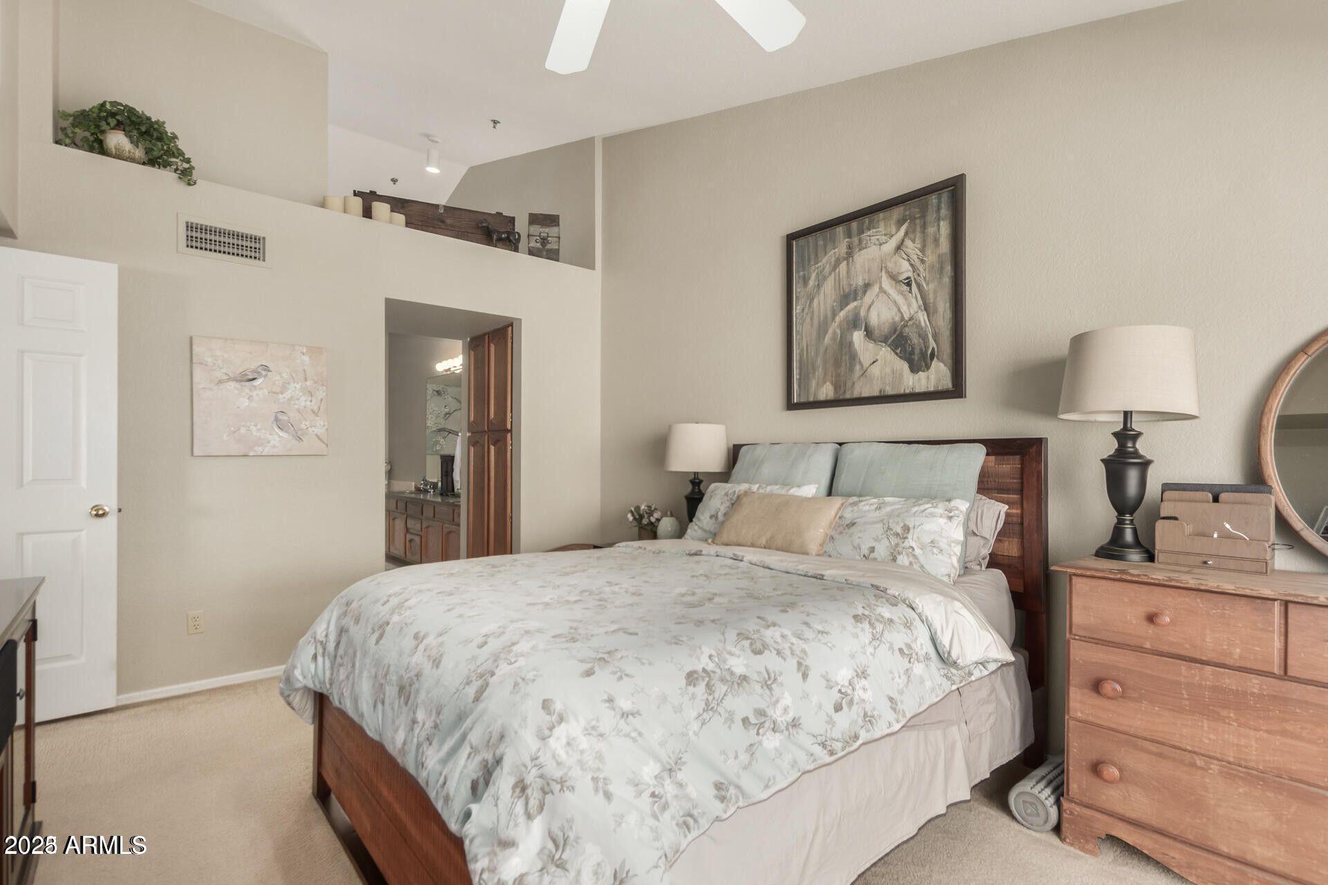 9260 E VOLTAIRE Drive