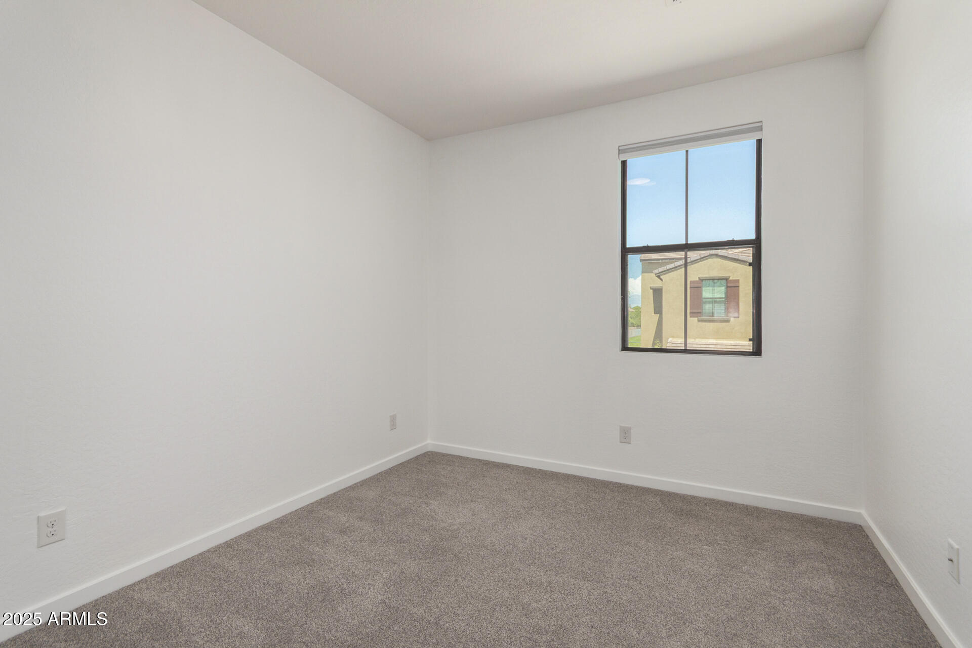 3900 E BASELINE Road, 163