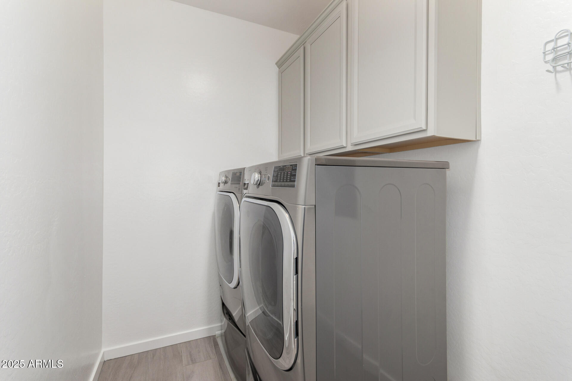 3900 E BASELINE Road, 163