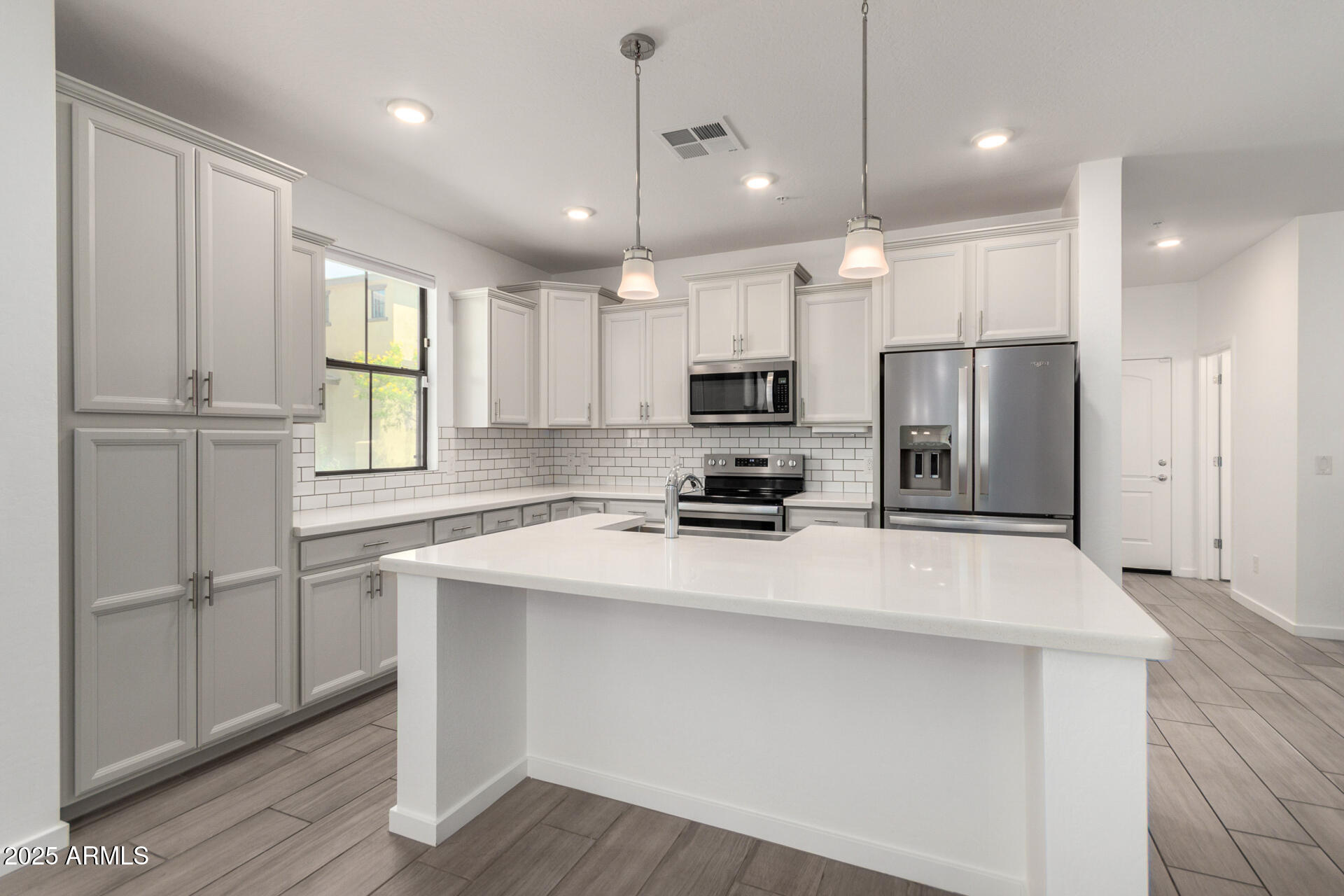 3900 E BASELINE Road, 163