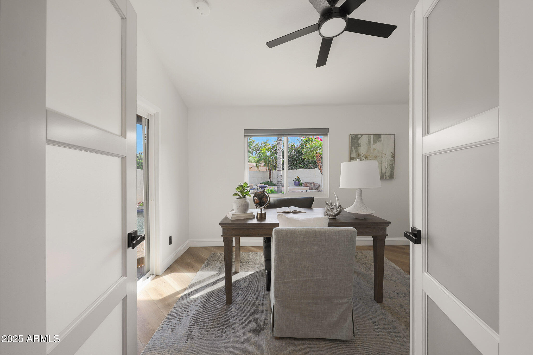 8725 E SAN MARINO Drive, Scottsdale