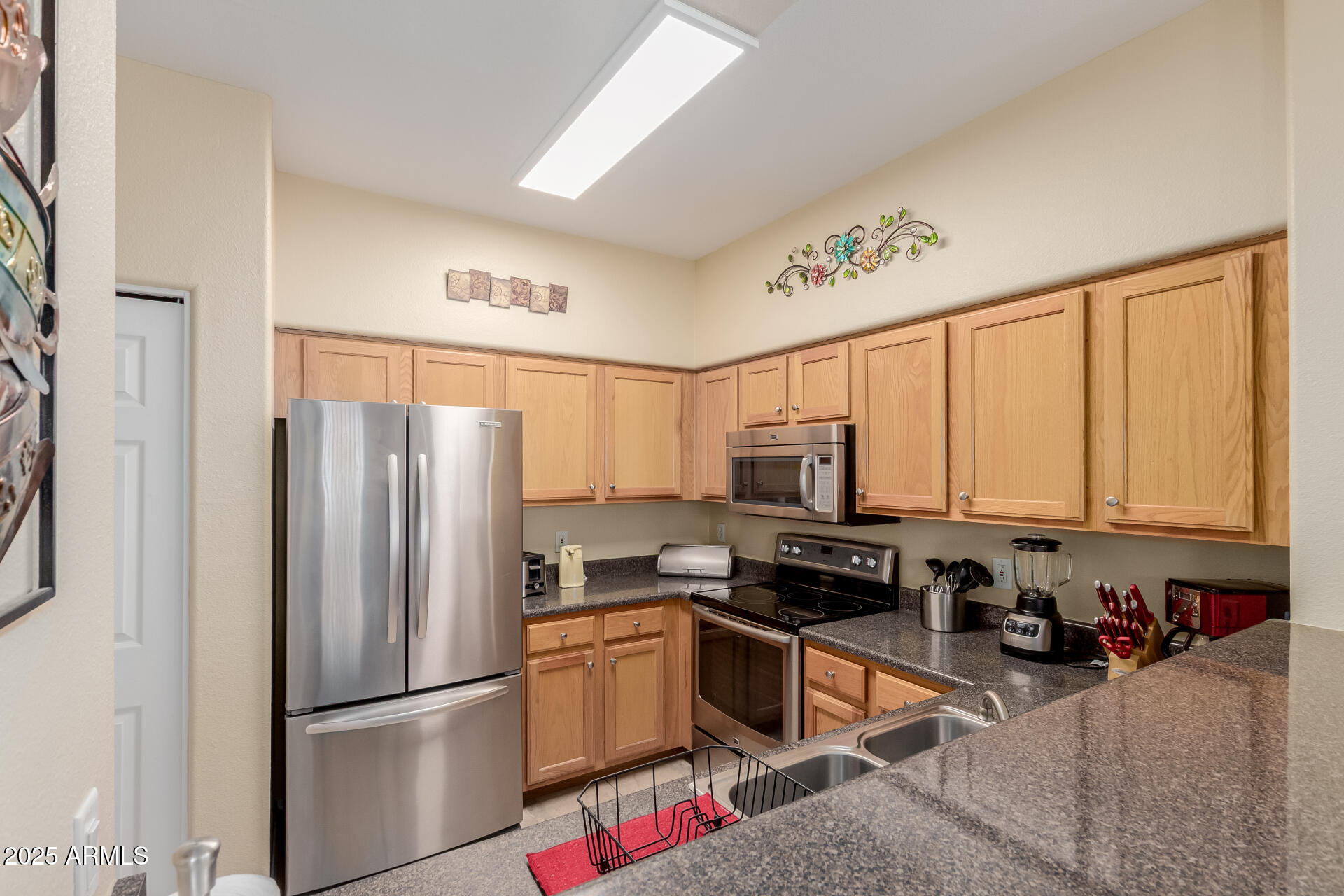 20100 N 78TH Place, 2181