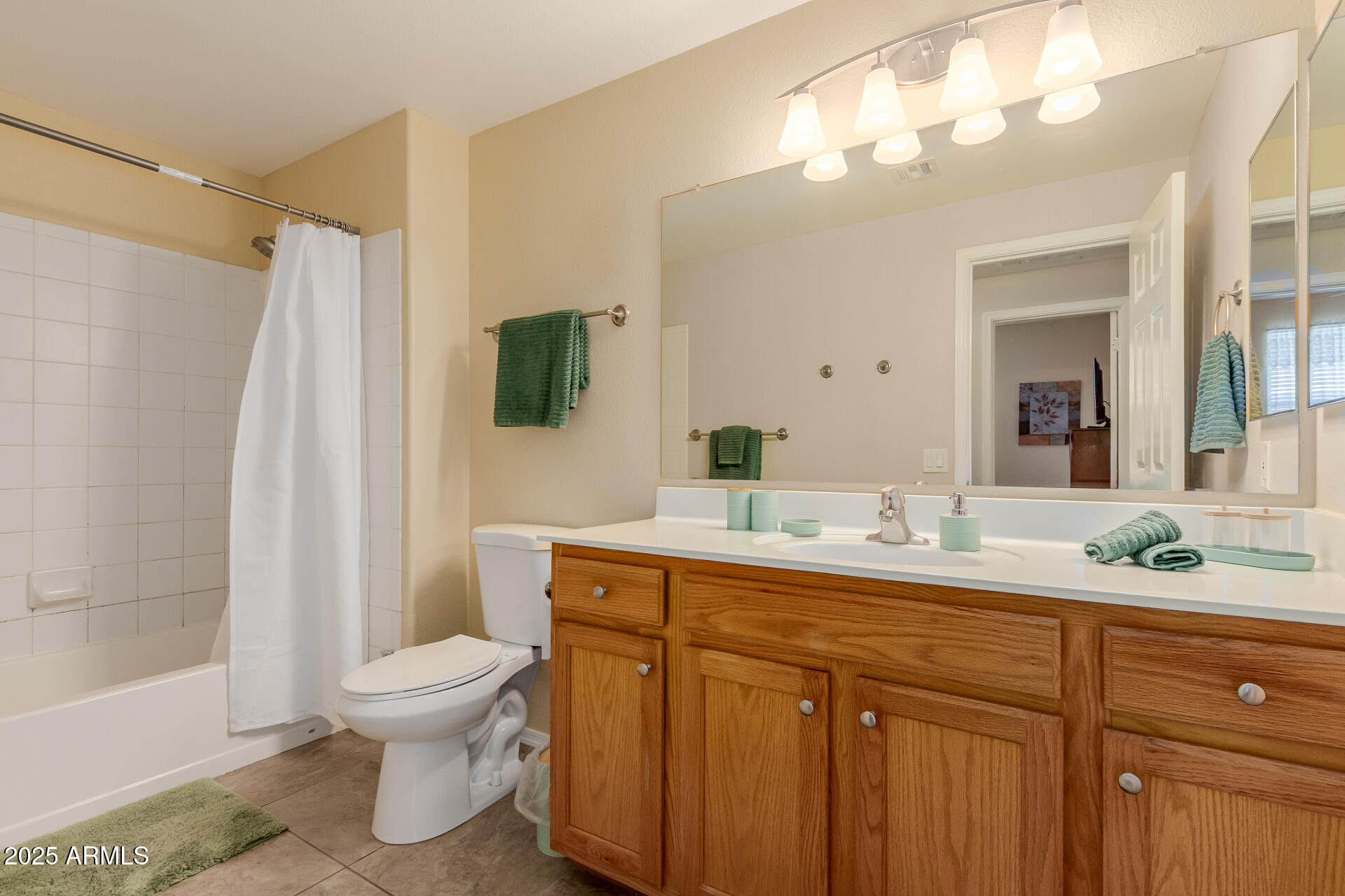 20100 N 78TH Place, 2181