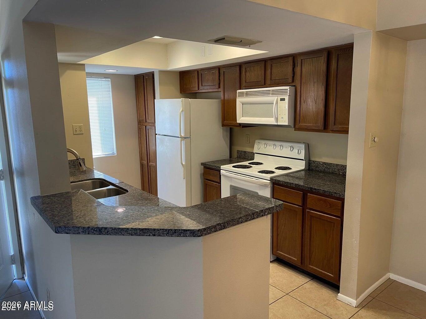 7950 E STARLIGHT Way 250