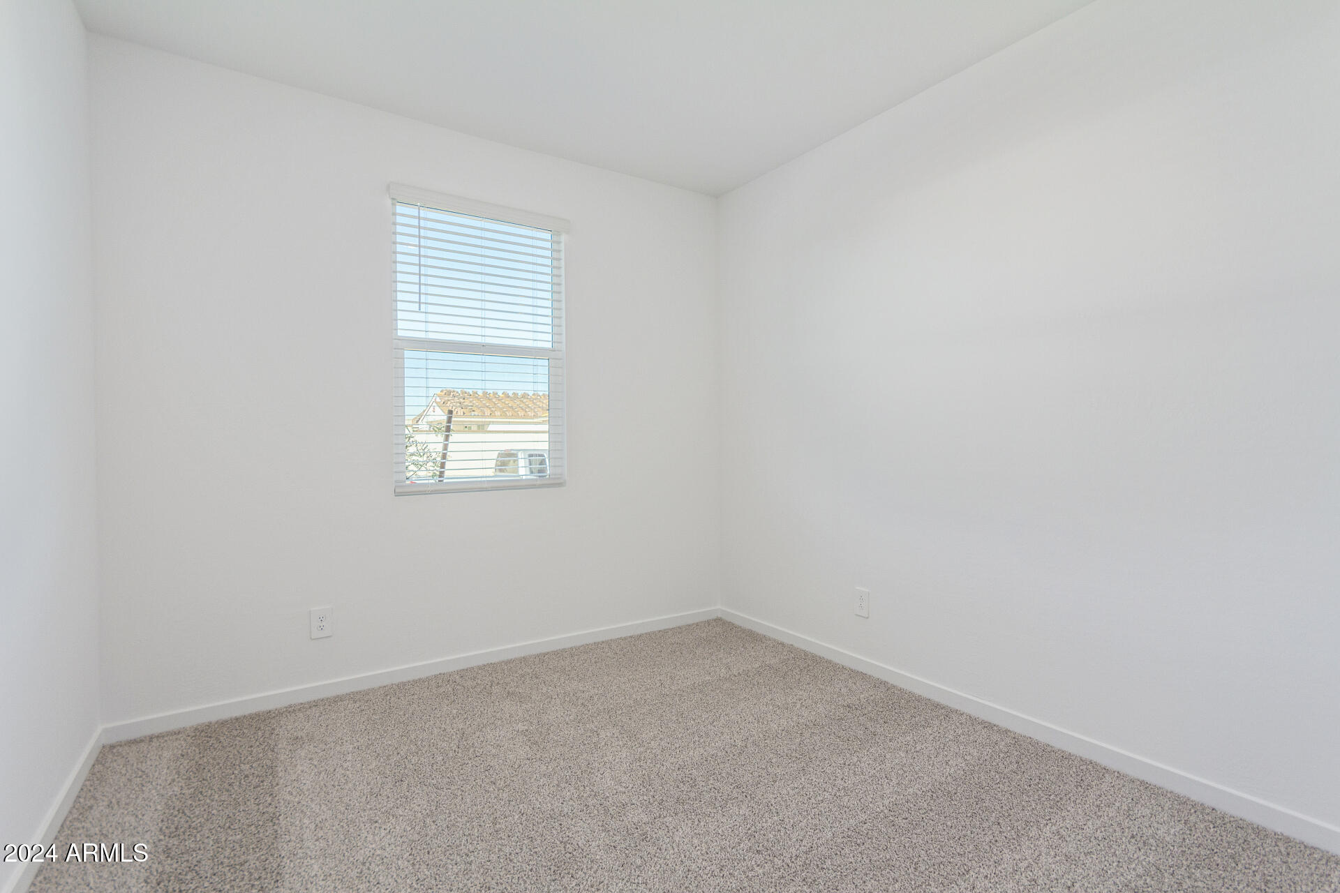 17629 W MADISON Street