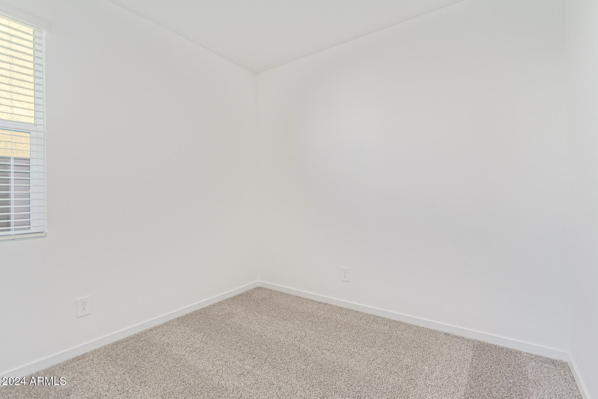 17629 W MADISON Street