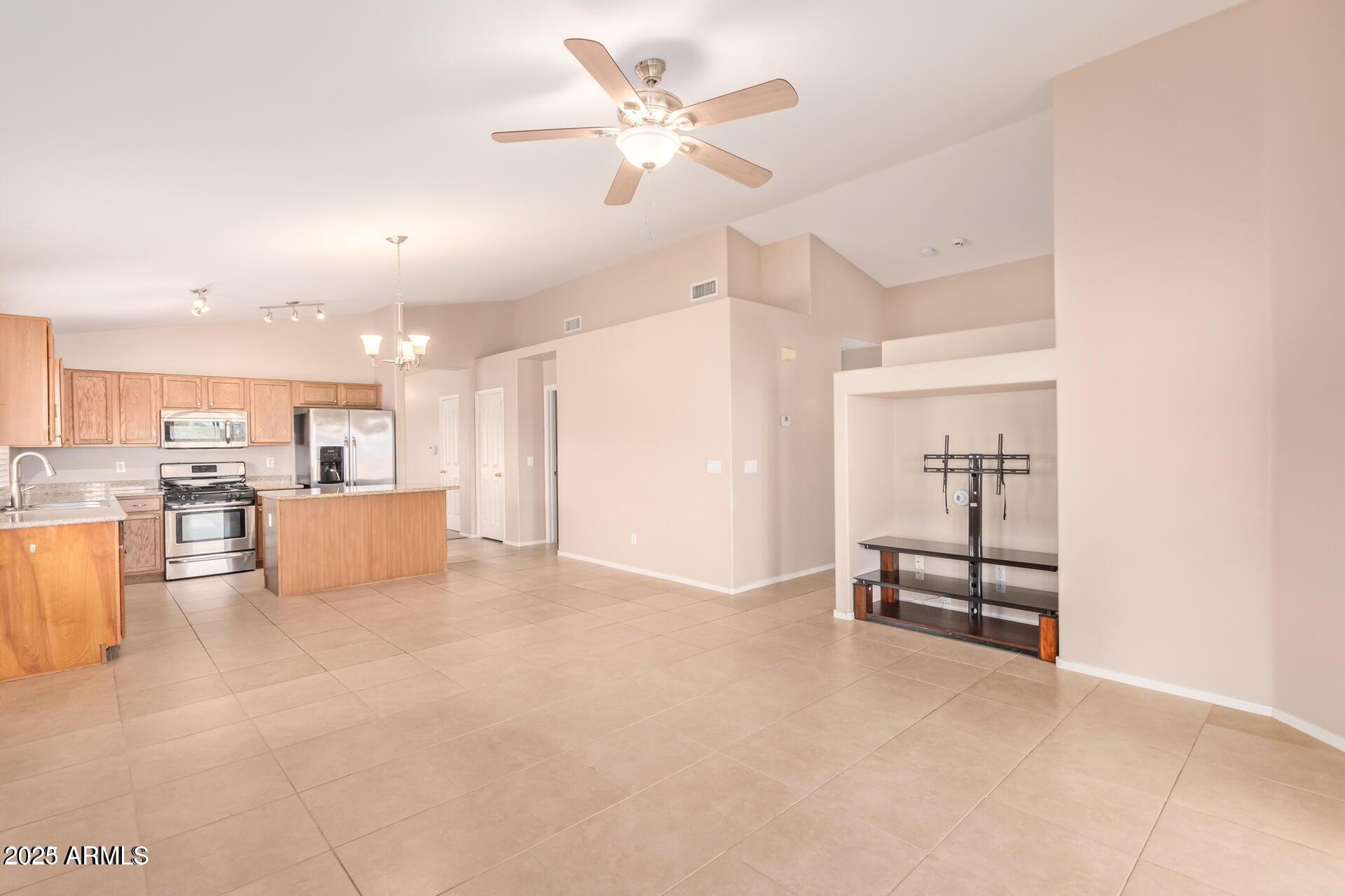 3570 S MOCCASIN Trail
