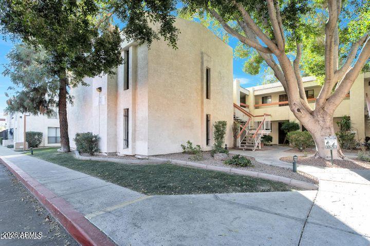 3119 W COCHISE Drive 136