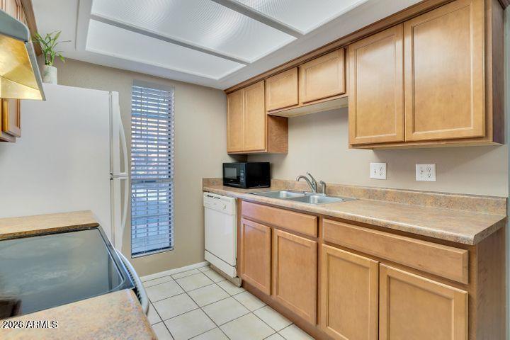 3119 W COCHISE Drive 136