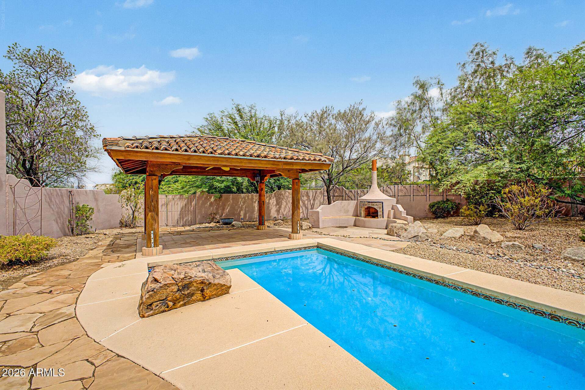 9202 E RIMROCK Drive