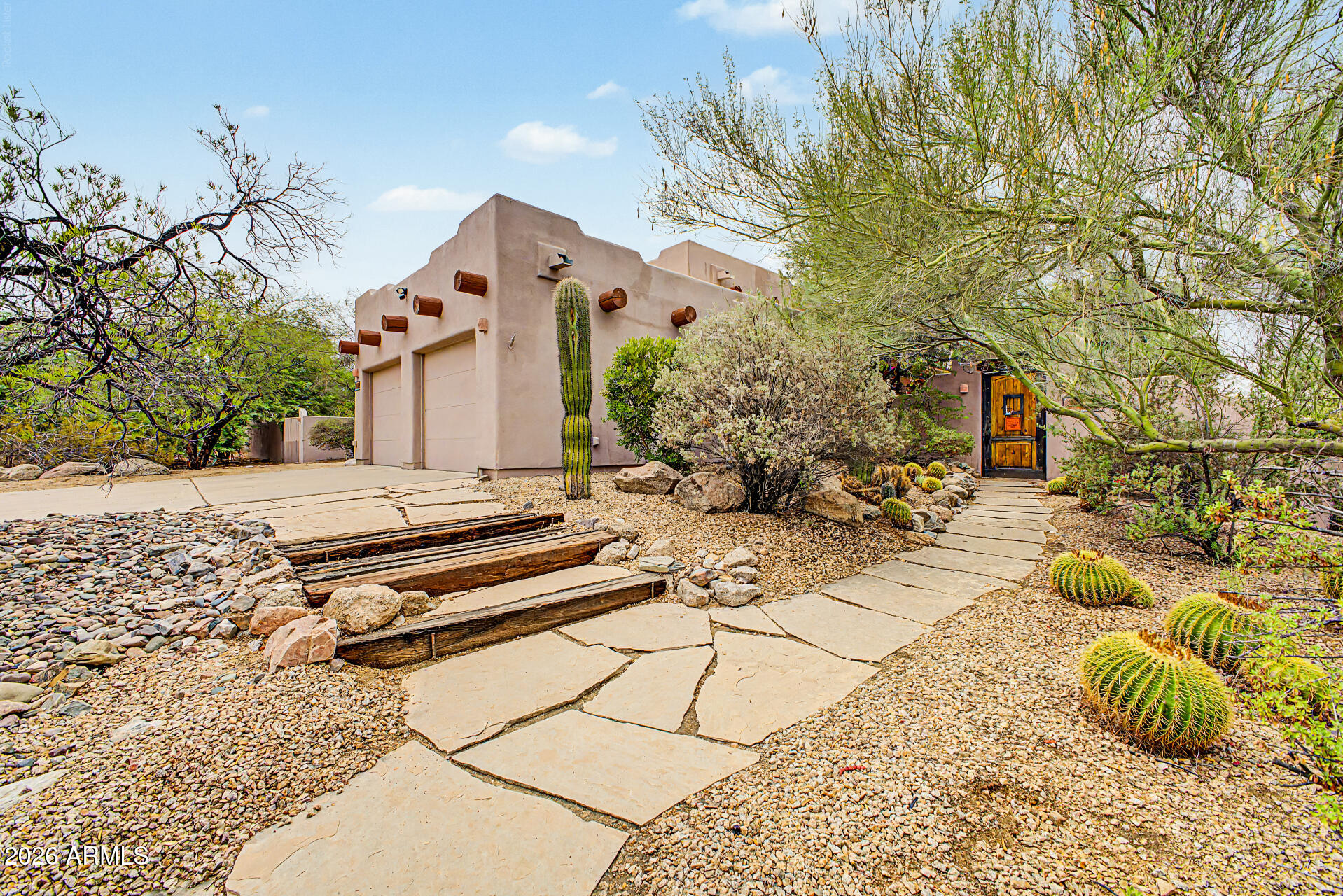 9202 E RIMROCK Drive
