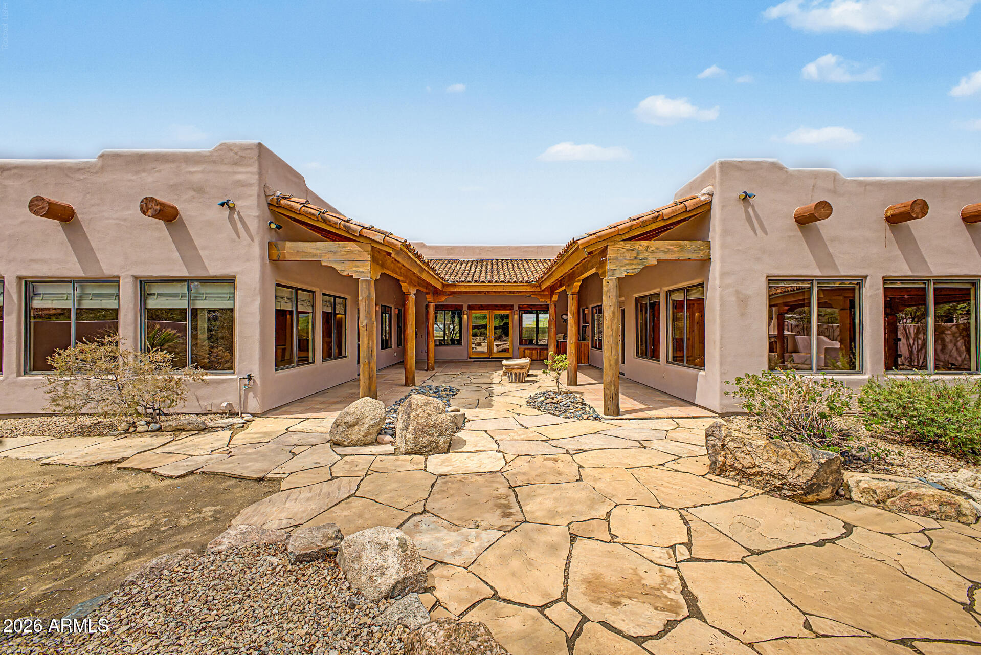 9202 E RIMROCK Drive