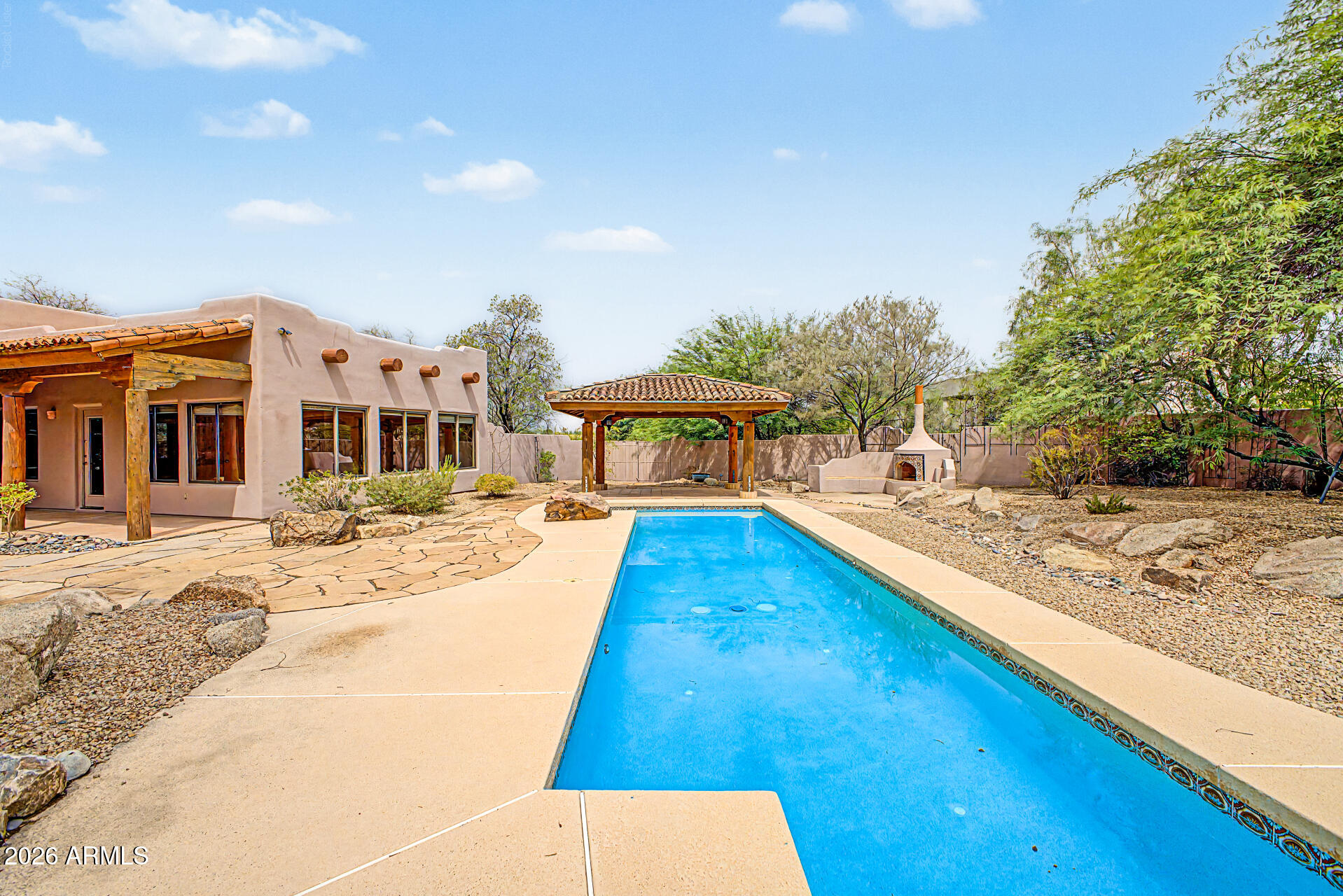 9202 E RIMROCK Drive