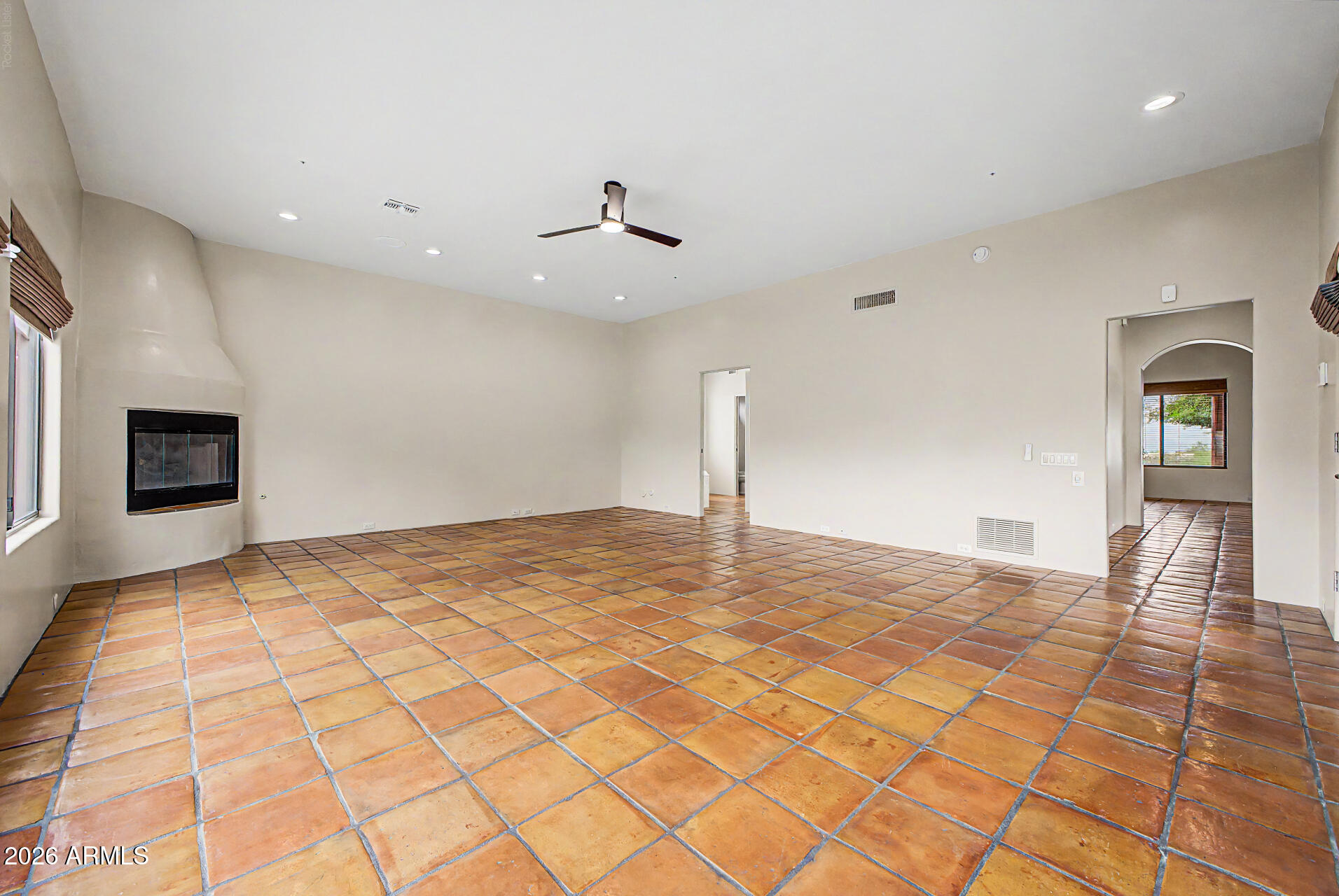 9202 E RIMROCK Drive