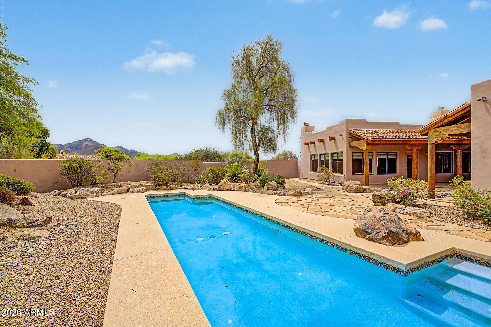 9202 E RIMROCK Drive