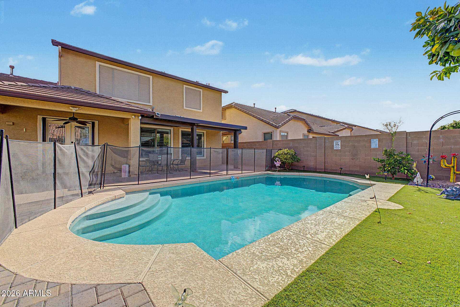 17940 W DESERT Lane