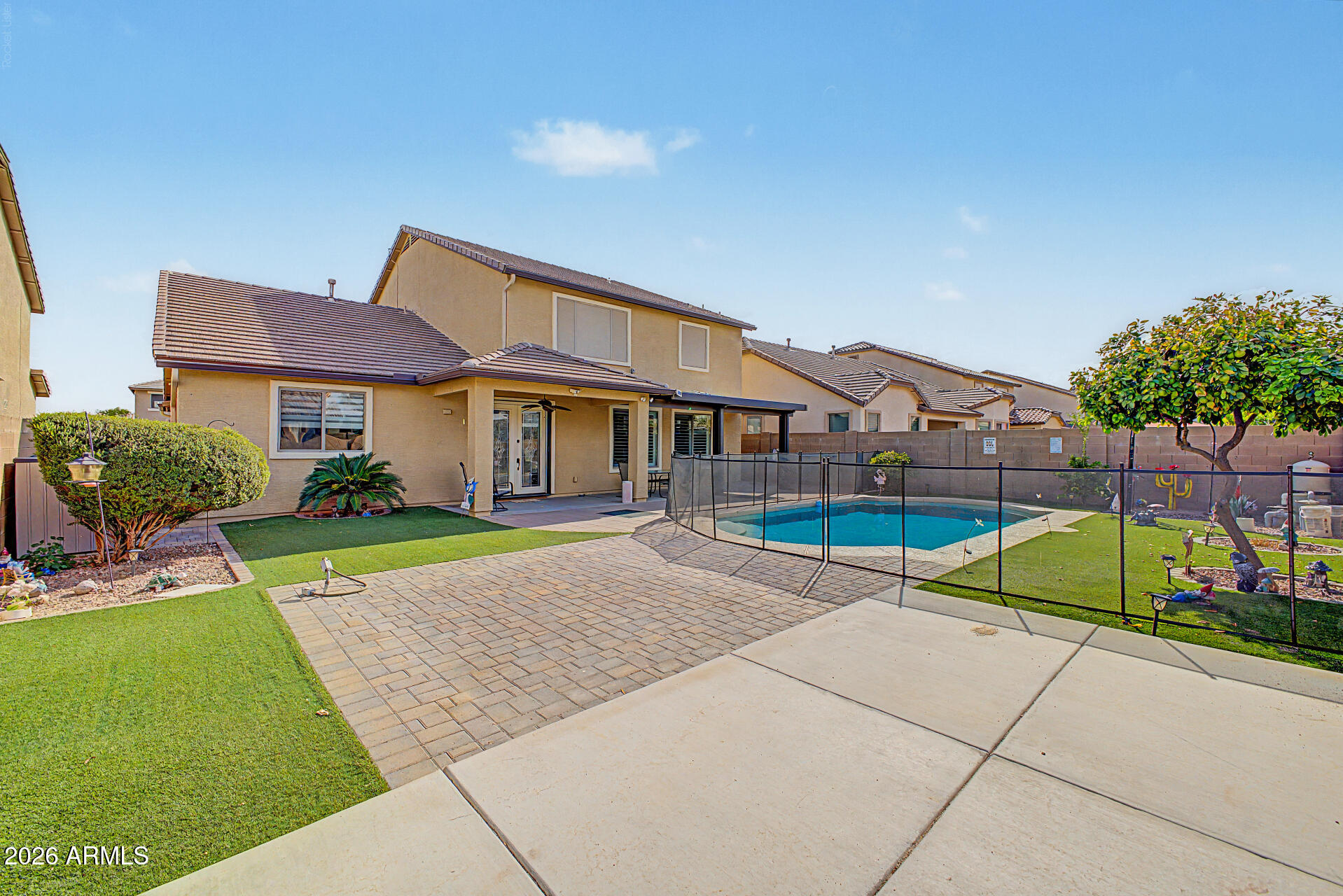 17940 W DESERT Lane