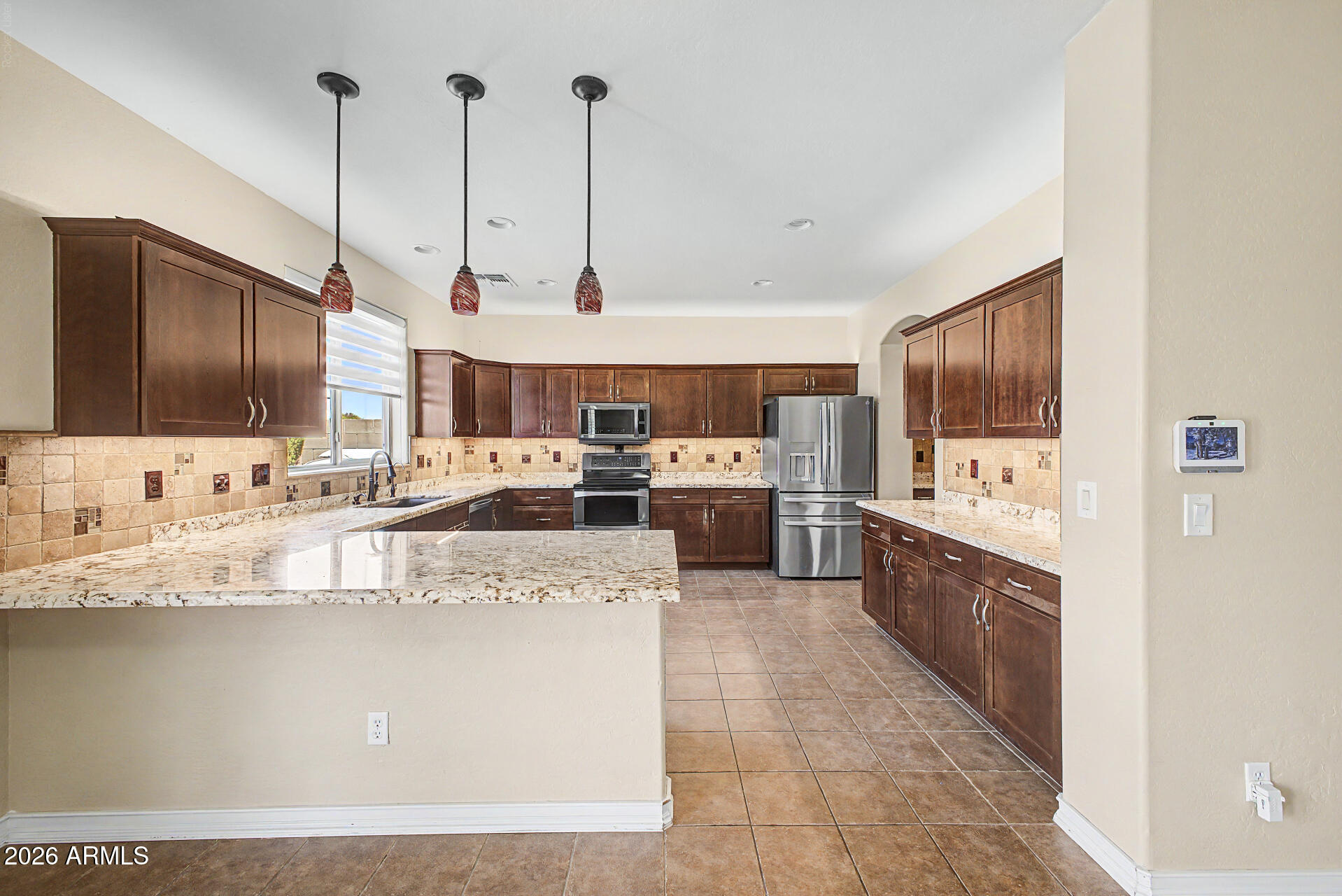 17940 W DESERT Lane