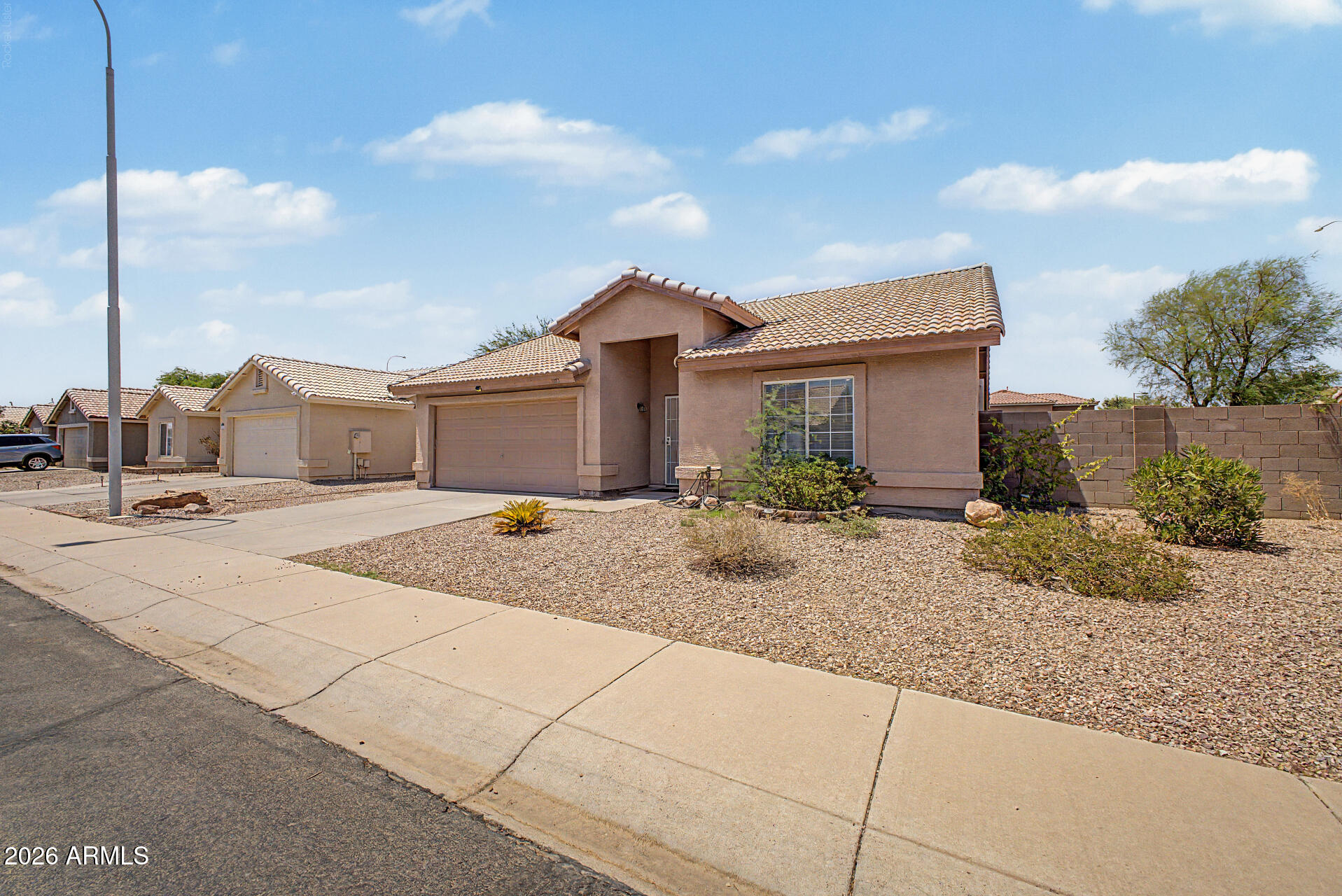 1172 S BRIDGER Drive