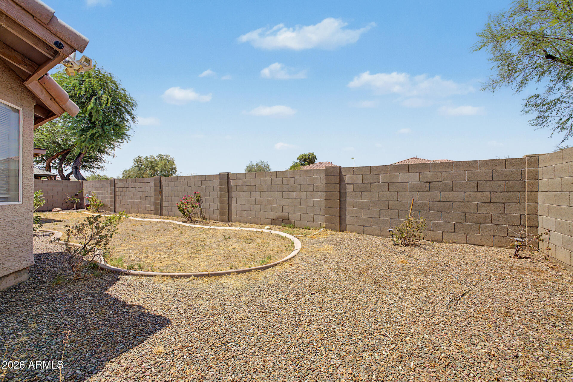 1172 S BRIDGER Drive
