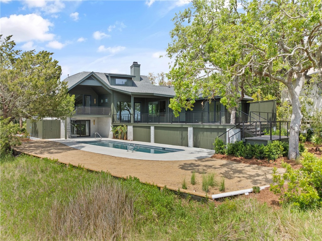 406 Palm Drive