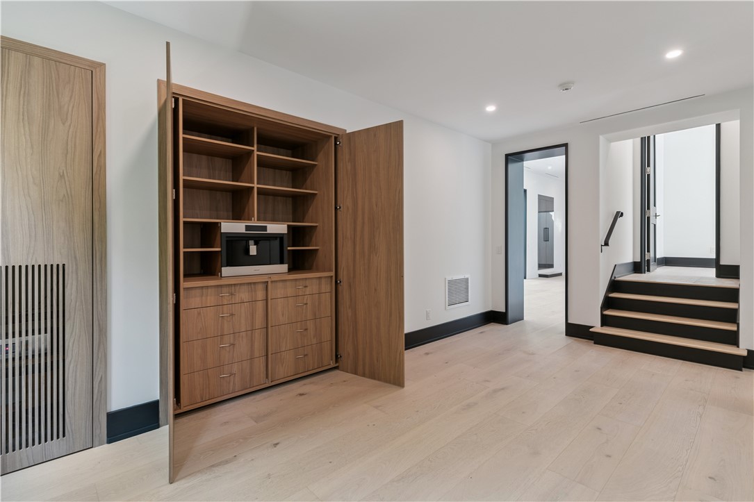 492 Forest Road