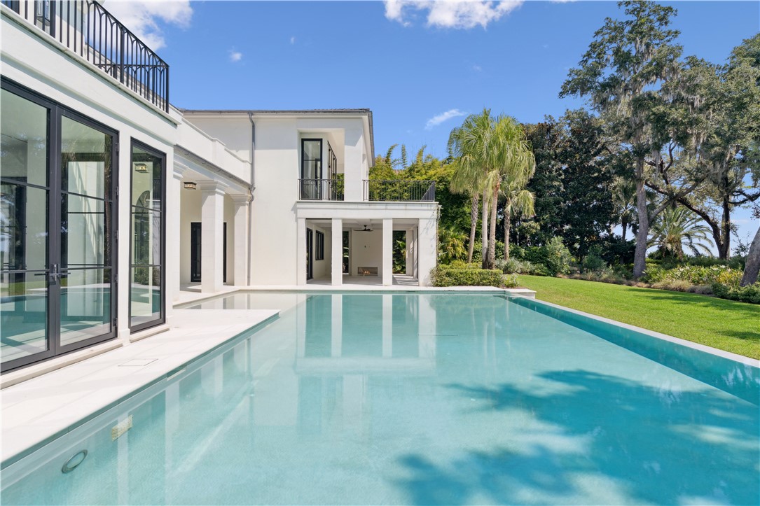 492 Forest Road