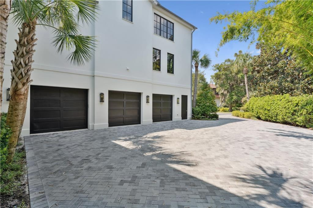 492 Forest Road