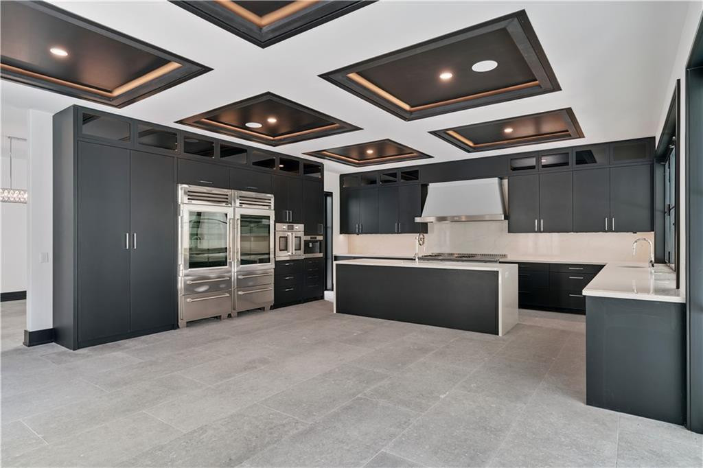 492 Forest Road
