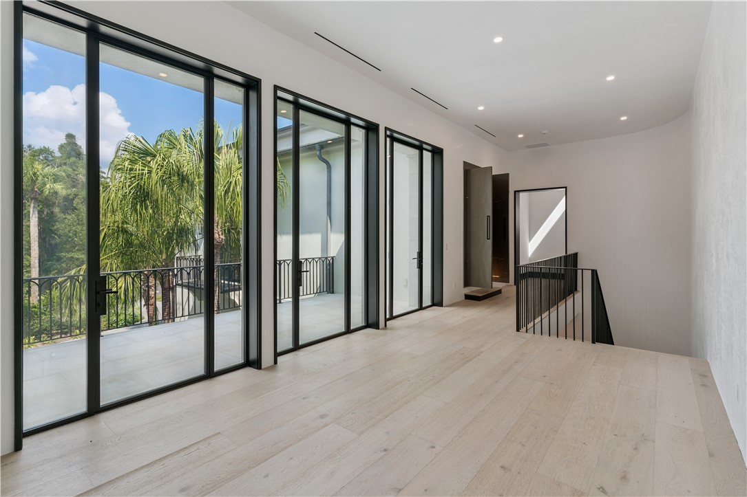 492 Forest Road