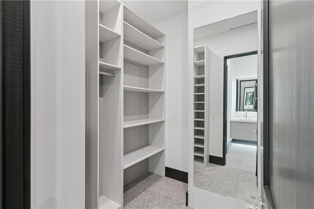 492 Forest Road