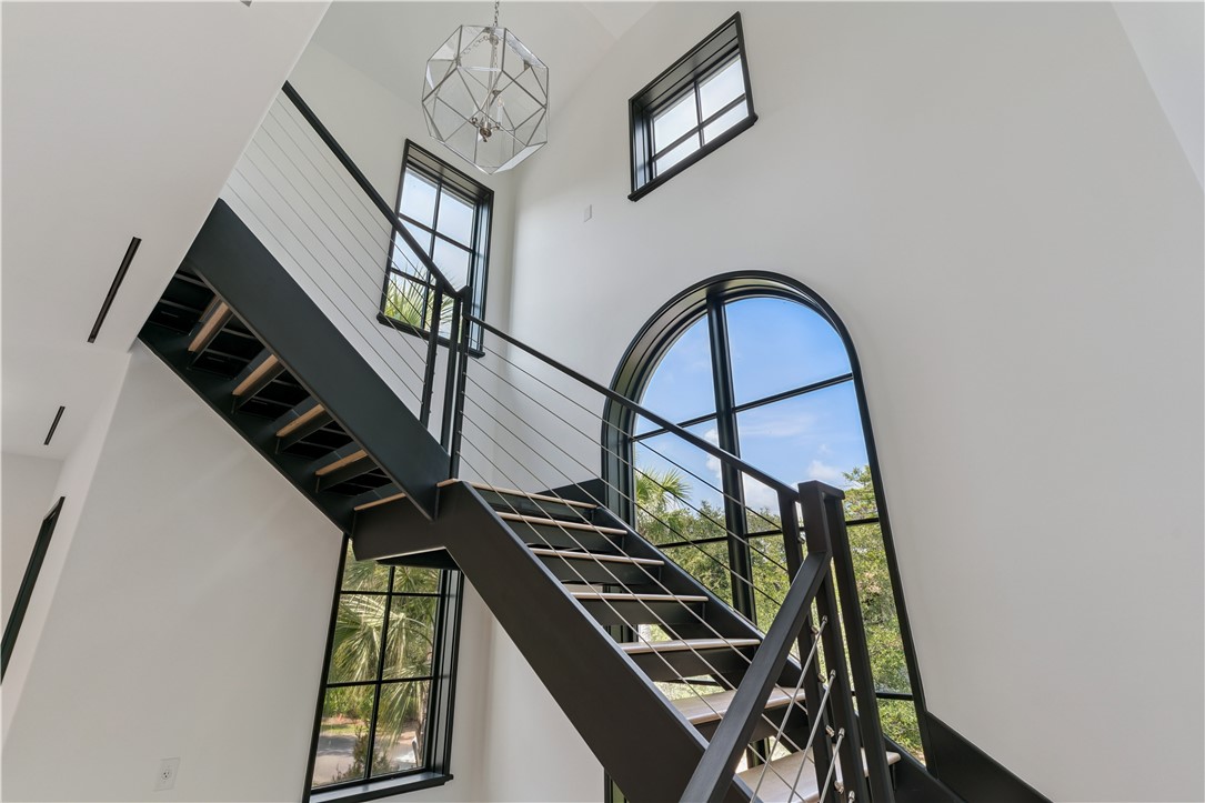 492 Forest Road
