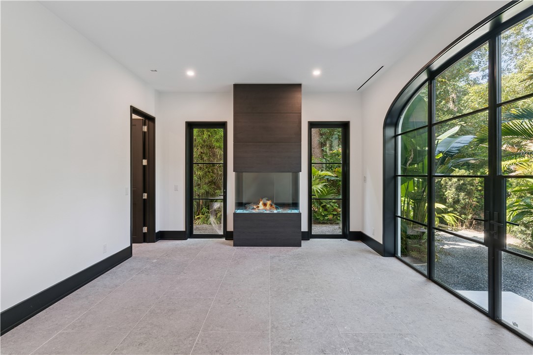 492 Forest Road