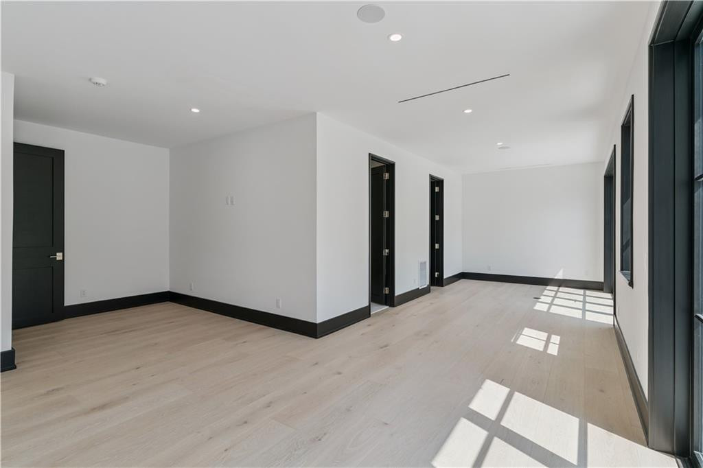 492 Forest Road