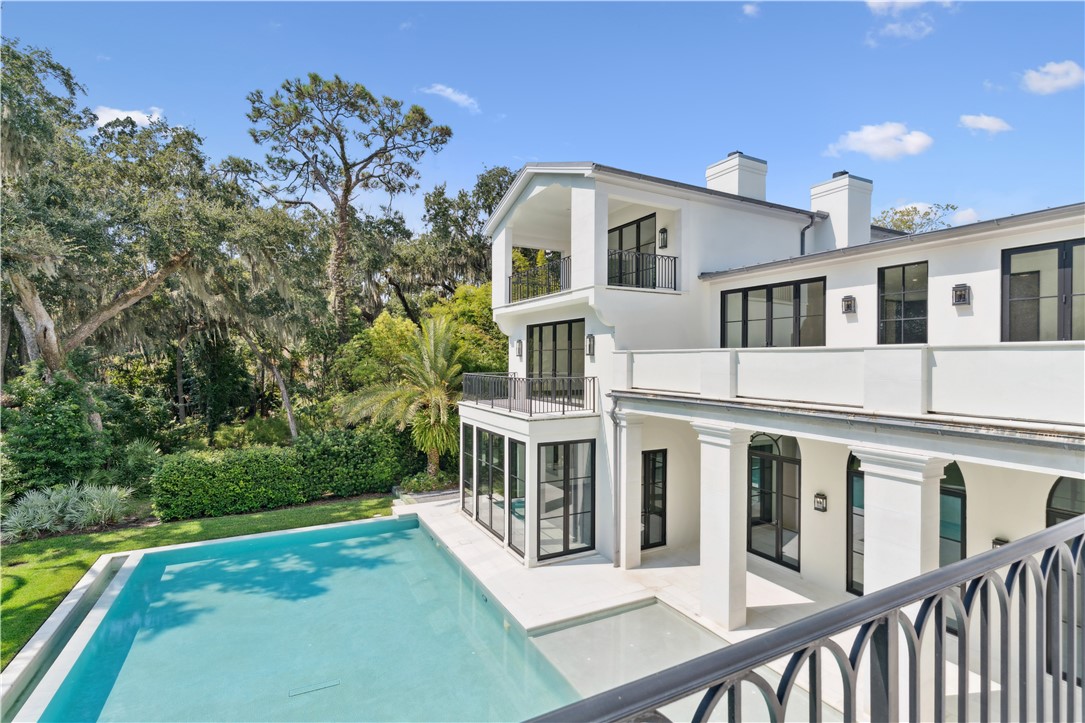 492 Forest Road