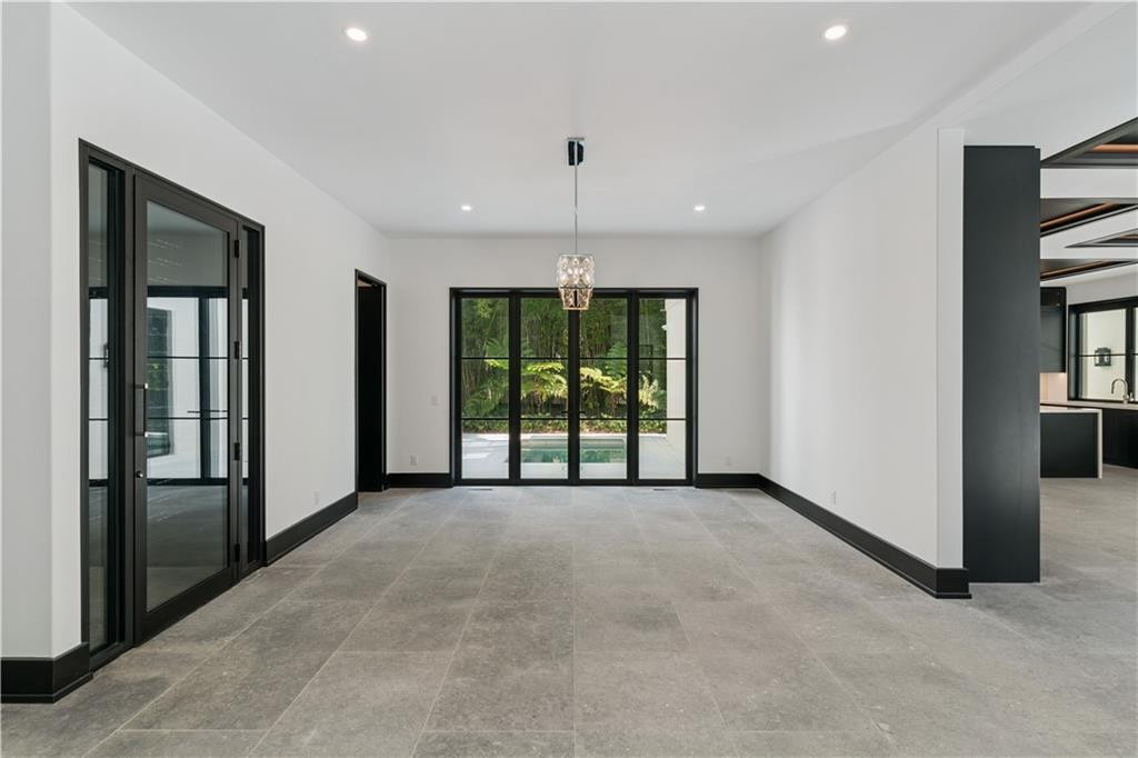 492 Forest Road
