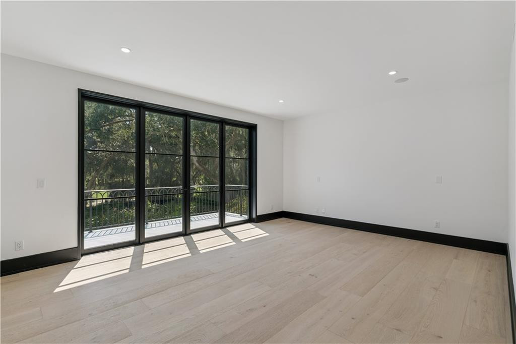 492 Forest Road