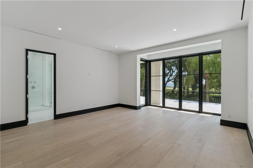 492 Forest Road