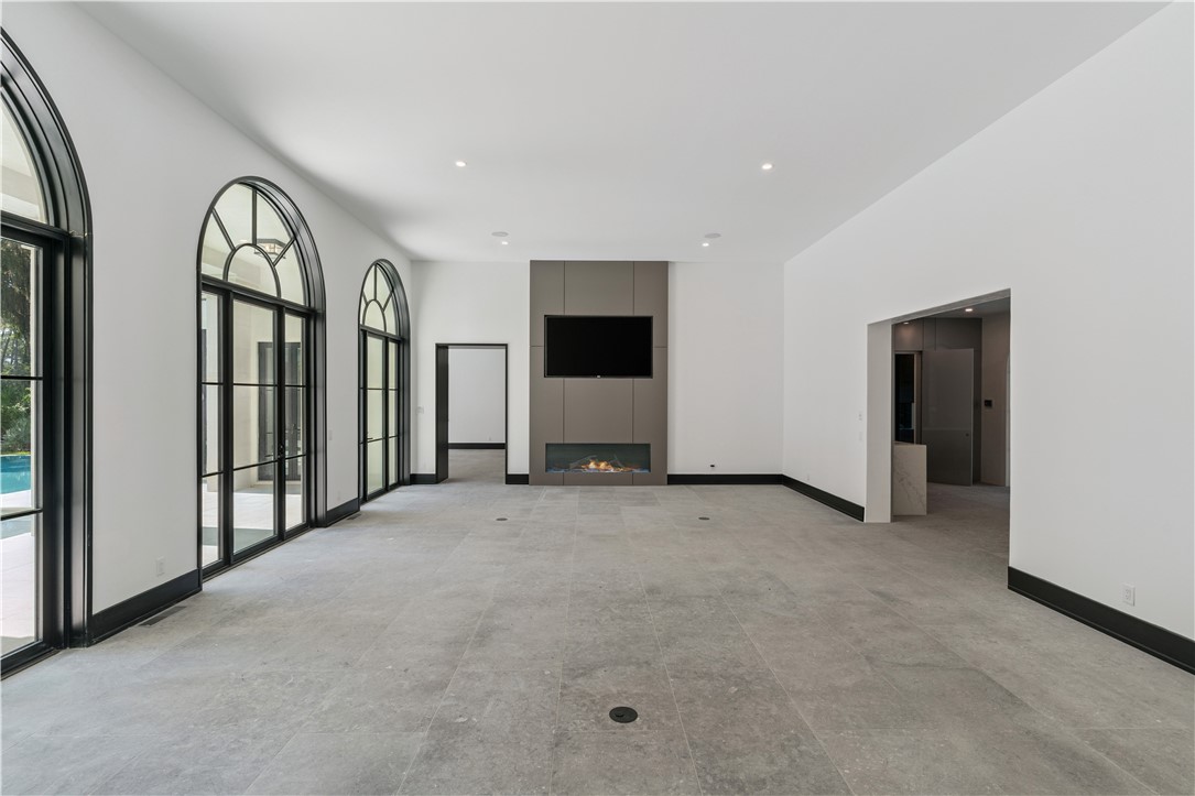 492 Forest Road