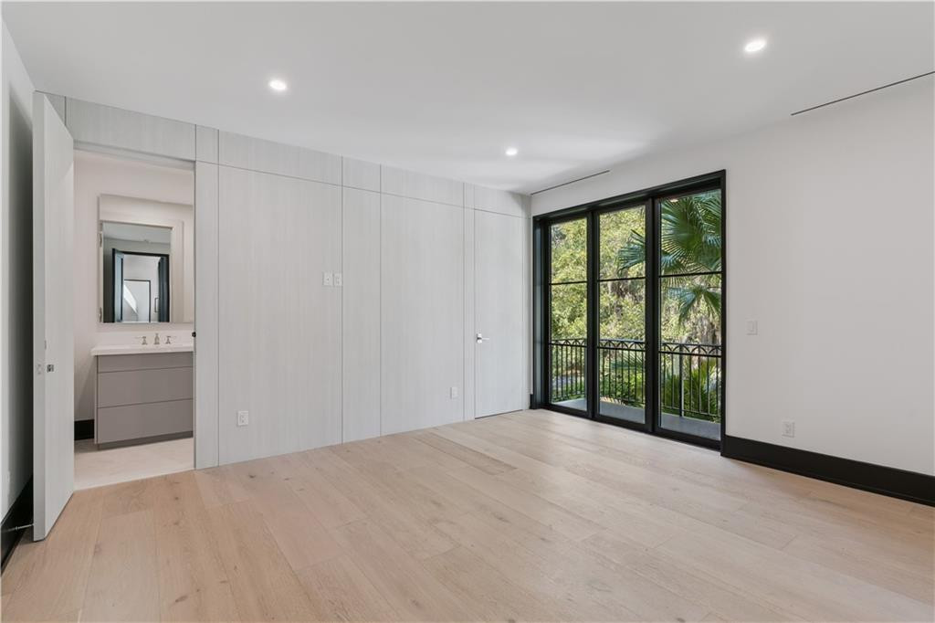 492 Forest Road