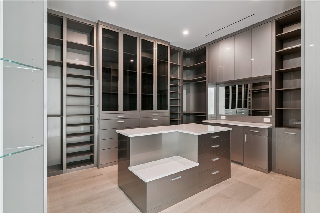 492 Forest Road