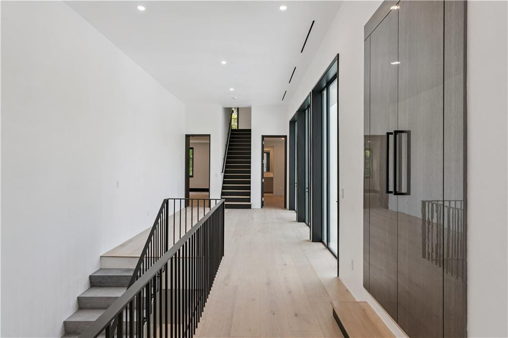 492 Forest Road