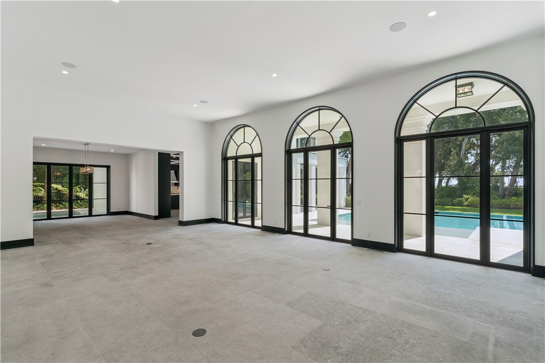 492 Forest Road
