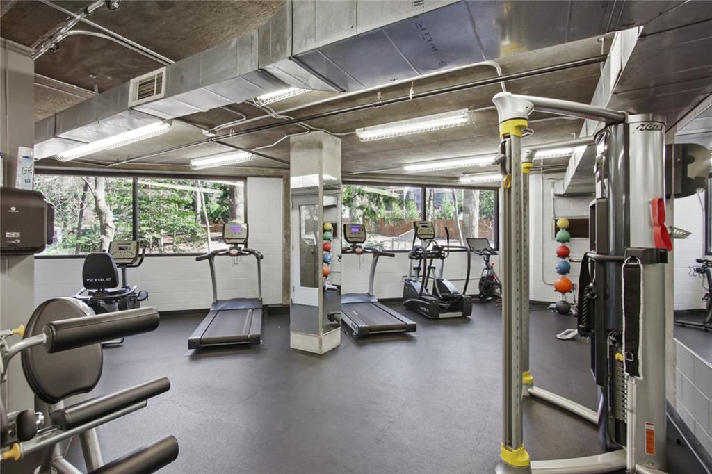 3235 Roswell Road NE Unit: 520