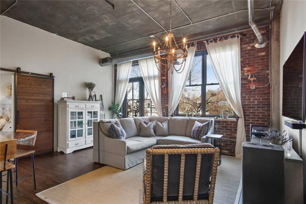 3235 Roswell Road NE Unit: 520