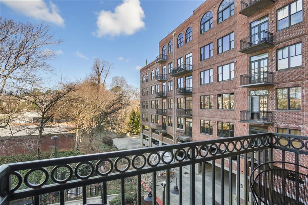 3235 Roswell Road NE Unit: 520