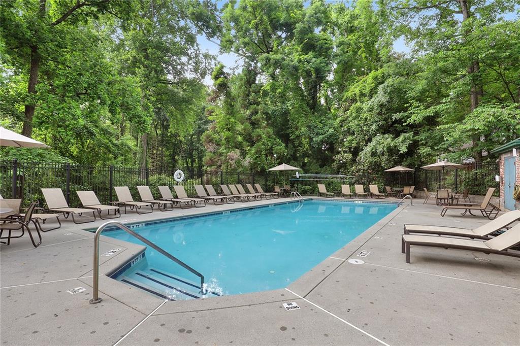 3235 Roswell Road NE Unit: 520