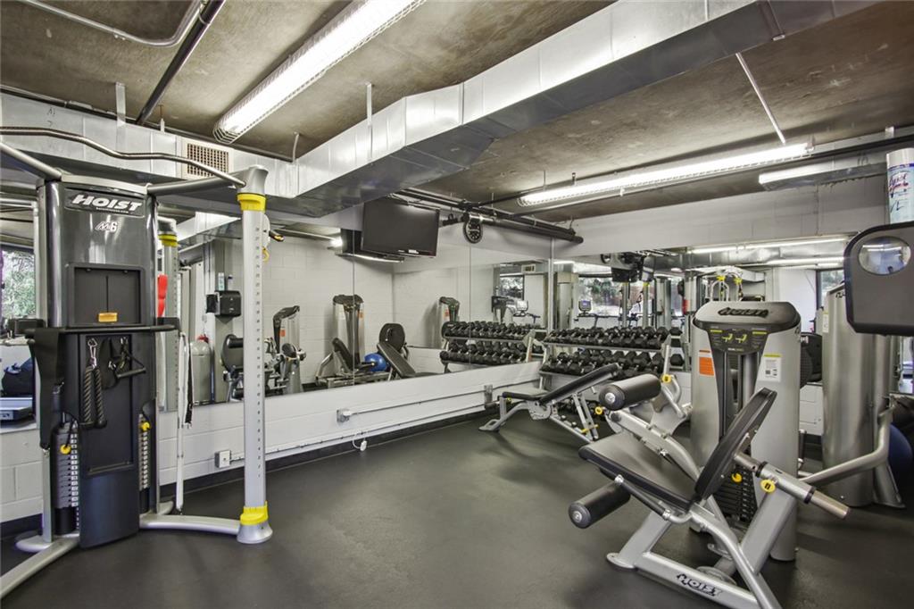 3235 Roswell Road NE Unit: 520