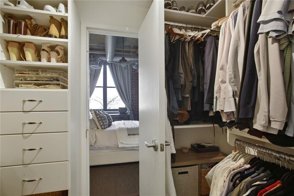 3235 Roswell Road NE Unit: 520