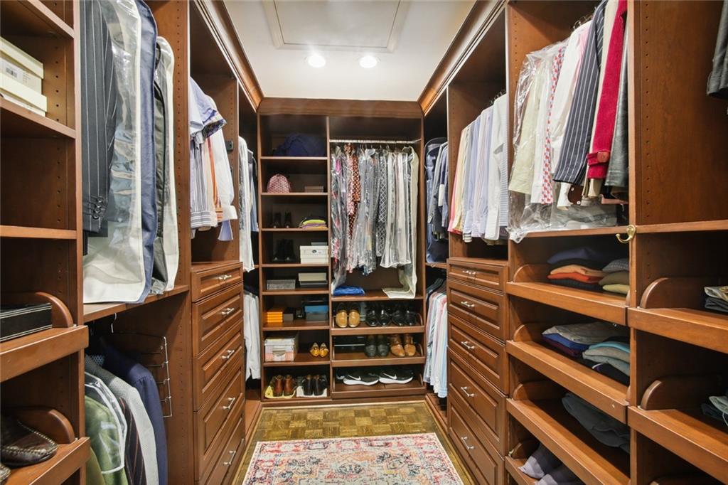 403 Townsend Place NW